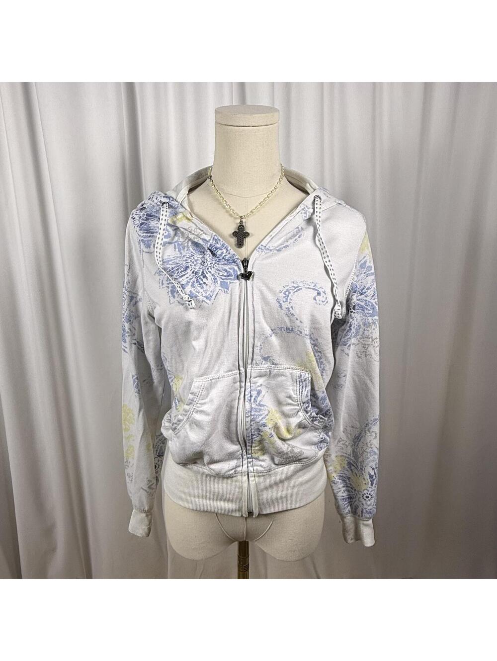 Cute women's pastel graphic floral print